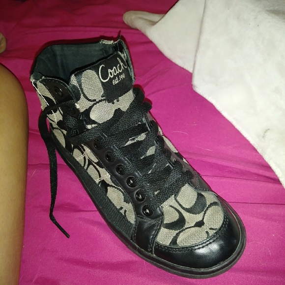 Worn twice Authenric Coach High Tops cloth n leath - Picture 4 of 4